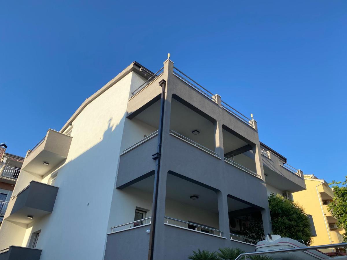 Villa Padre Podstrana Bagian luar foto