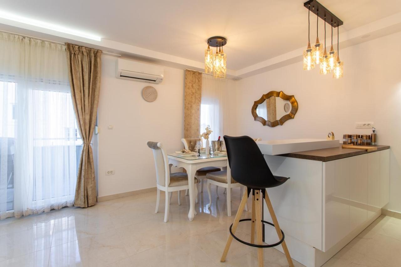 Villa Padre Podstrana Bagian luar foto