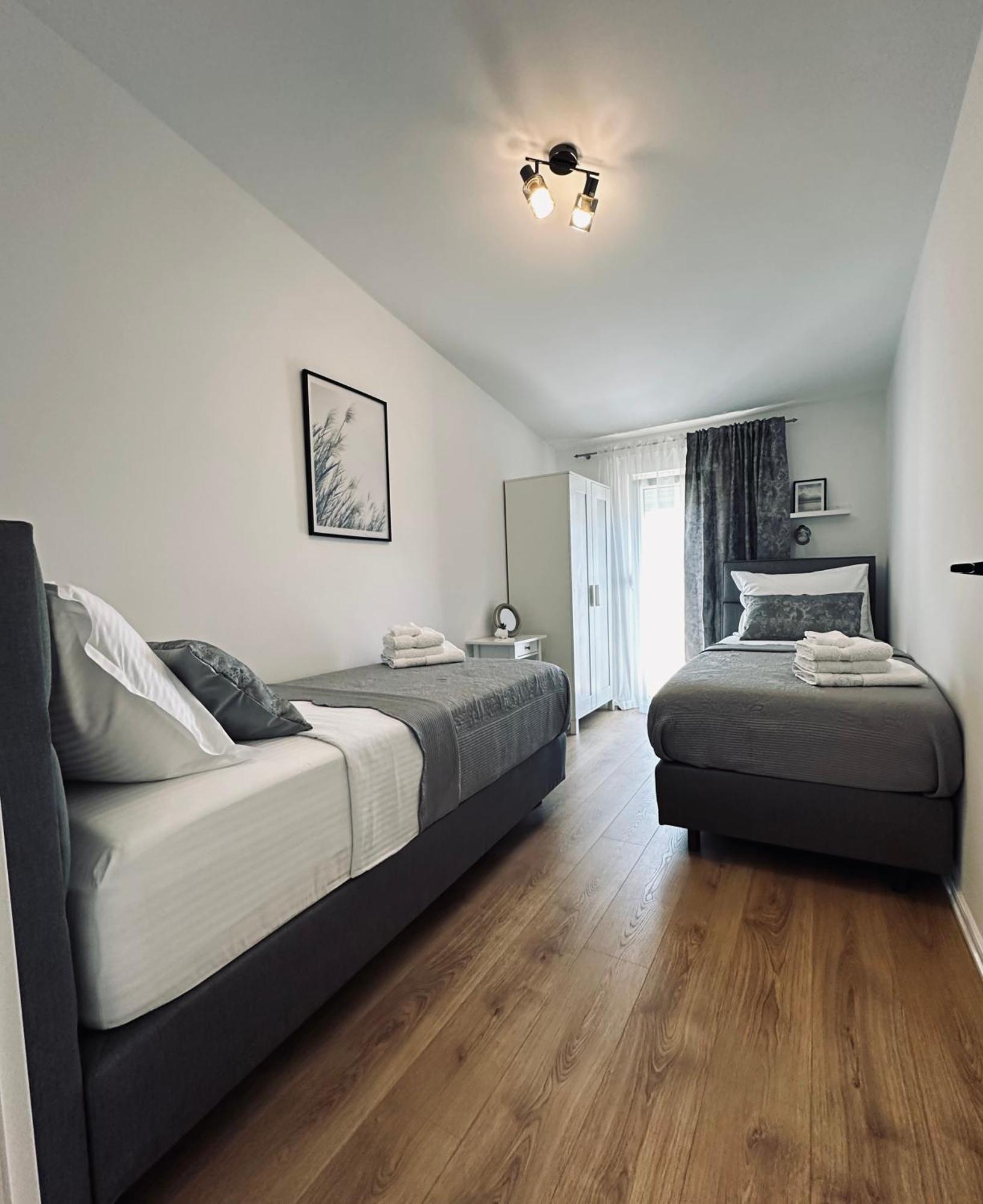 Villa Padre Podstrana Bagian luar foto